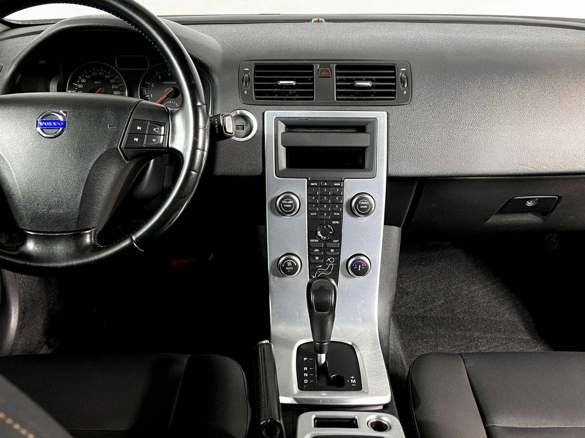 Volvo S40 II Рестайлинг, 2010 Фото №9