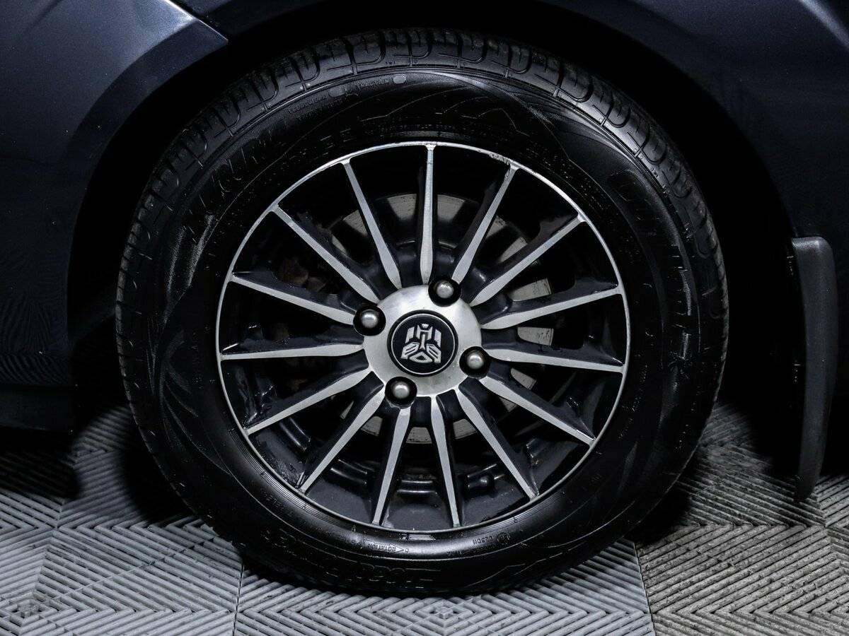 Ford Fiesta Mk5, 2008 Фото №12