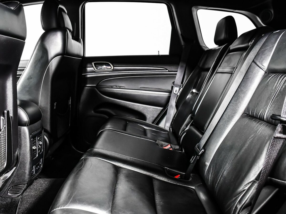 Jeep Grand Cherokee IV (WK2) Рестайлинг, 2013 Фото №10