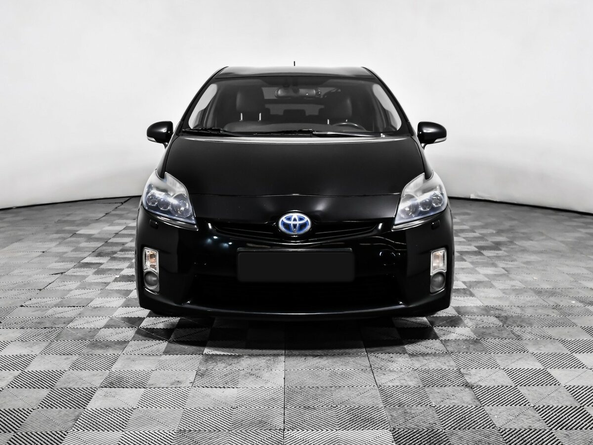 Toyota Prius III (XW30), 2010 - 187 000 км. | Фото №2