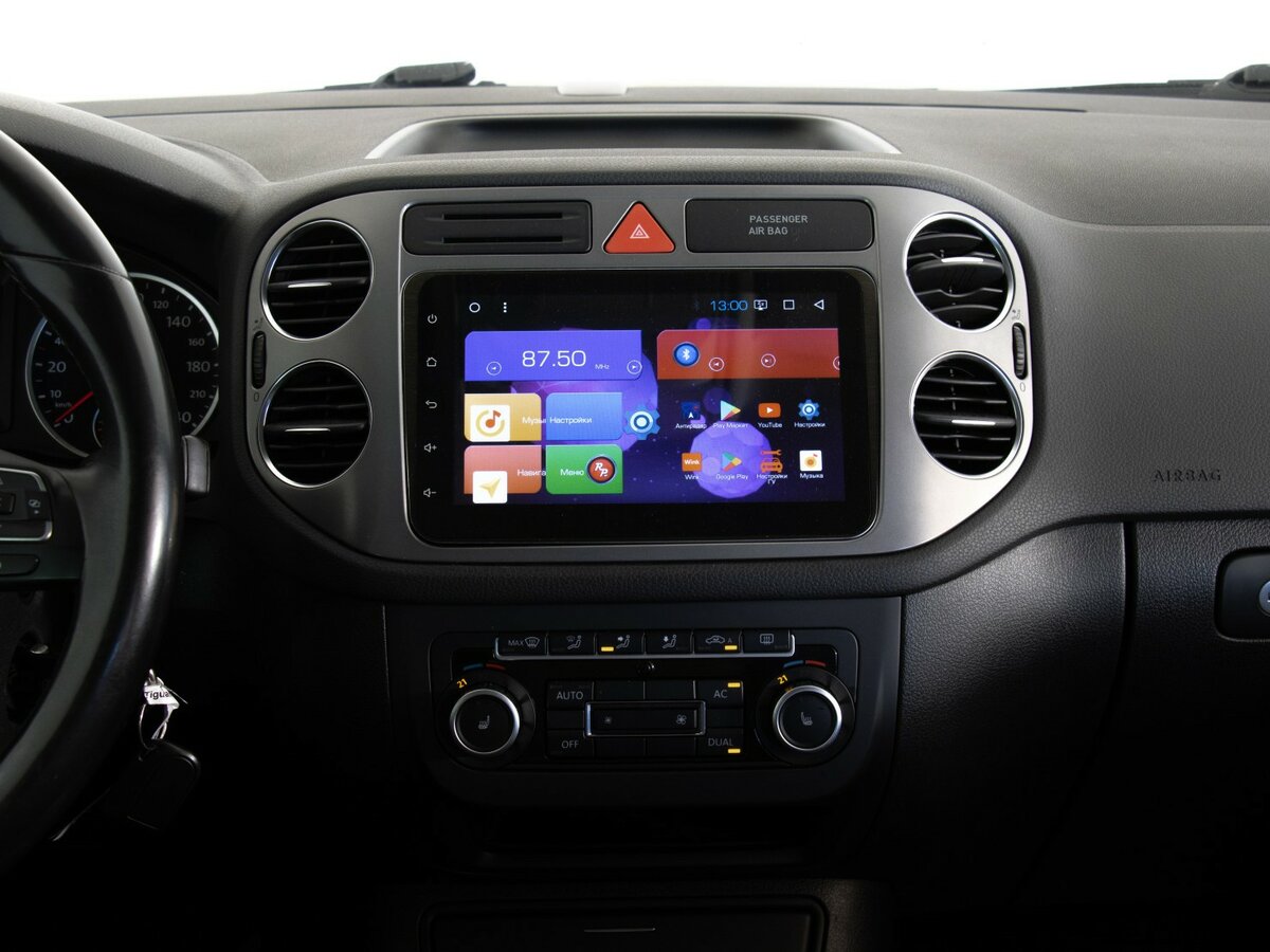 Volkswagen Tiguan I, 2010 Фото №9