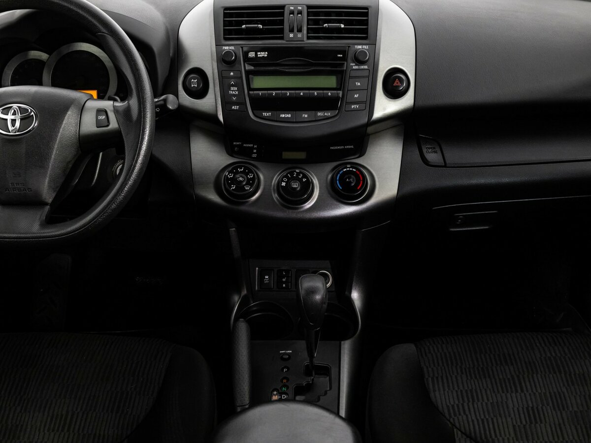 Toyota RAV4 III (XA30) Рестайлинг, 2010 Фото №9