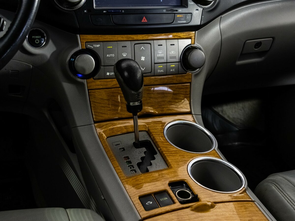 Toyota Highlander II (U40), 2007 Фото №10