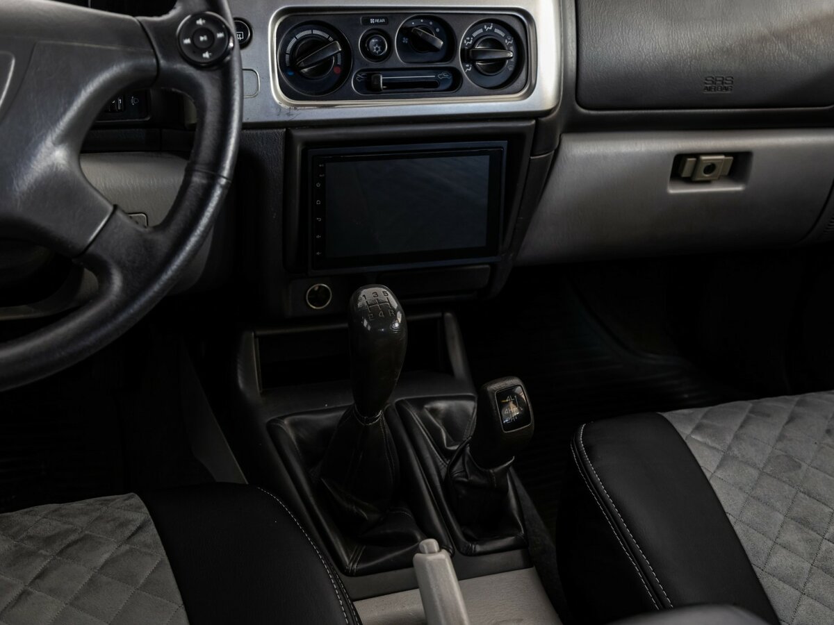 Mitsubishi Pajero Sport I Рестайлинг, 2008 Фото №10