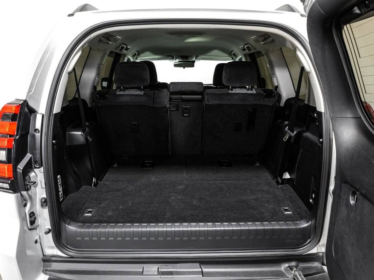 Toyota Land Cruiser Prado 150 Series Рестайлинг 3, 2023 Фото №31