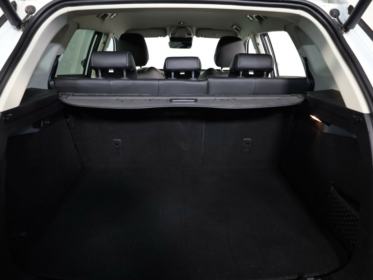 Geely Atlas Pro, 2022 Фото №19