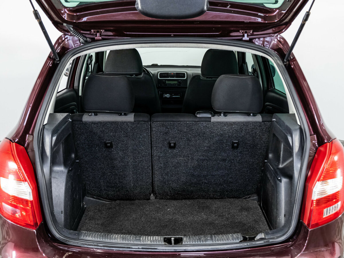 Skoda Fabia II, 2010 Фото №18