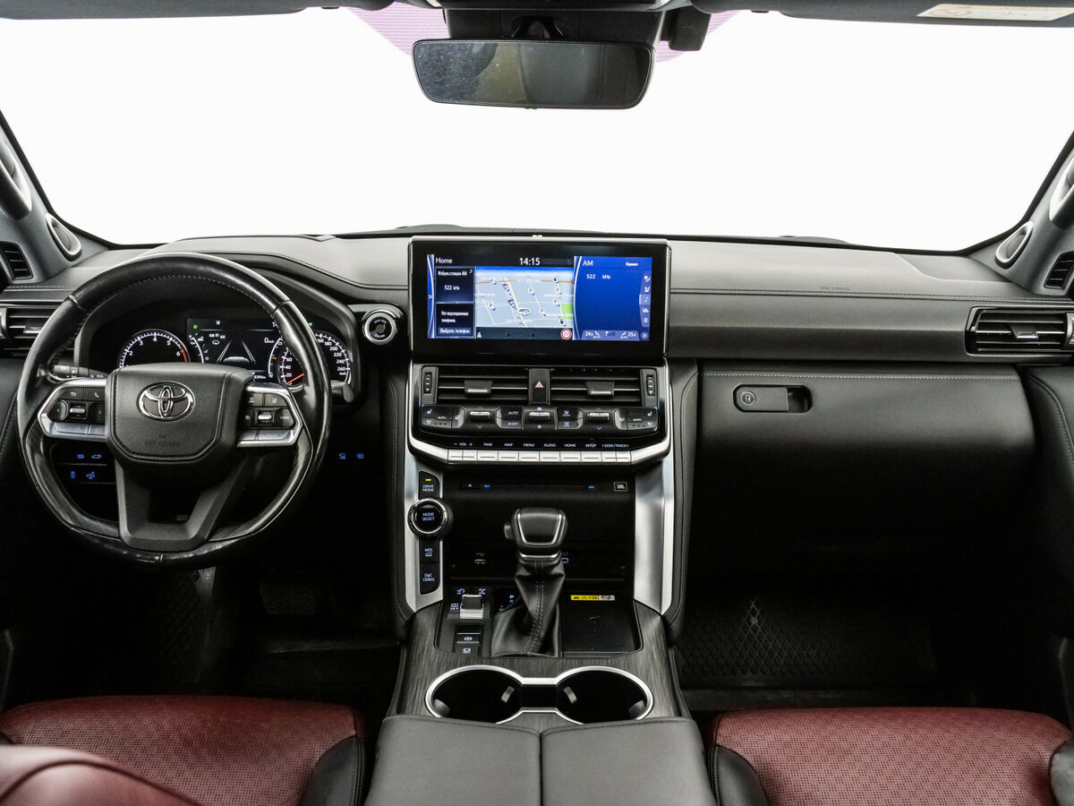 Toyota Land Cruiser 300 Series, 2022 Фото №7