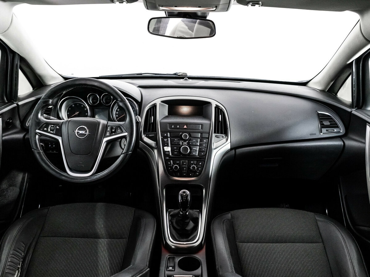 Opel Astra J, 2010 - 230 632 км. | Фото №8