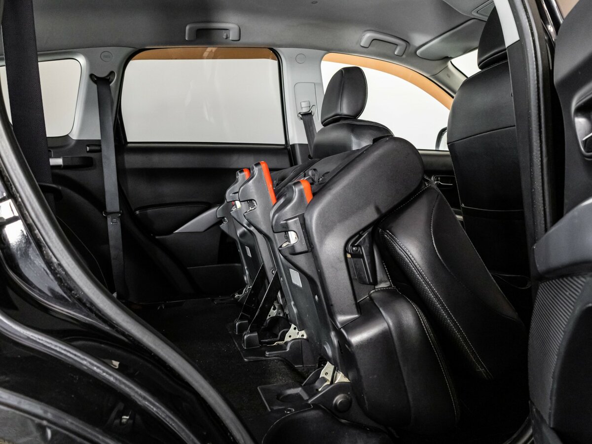 Peugeot 4007, 2008 Фото №15