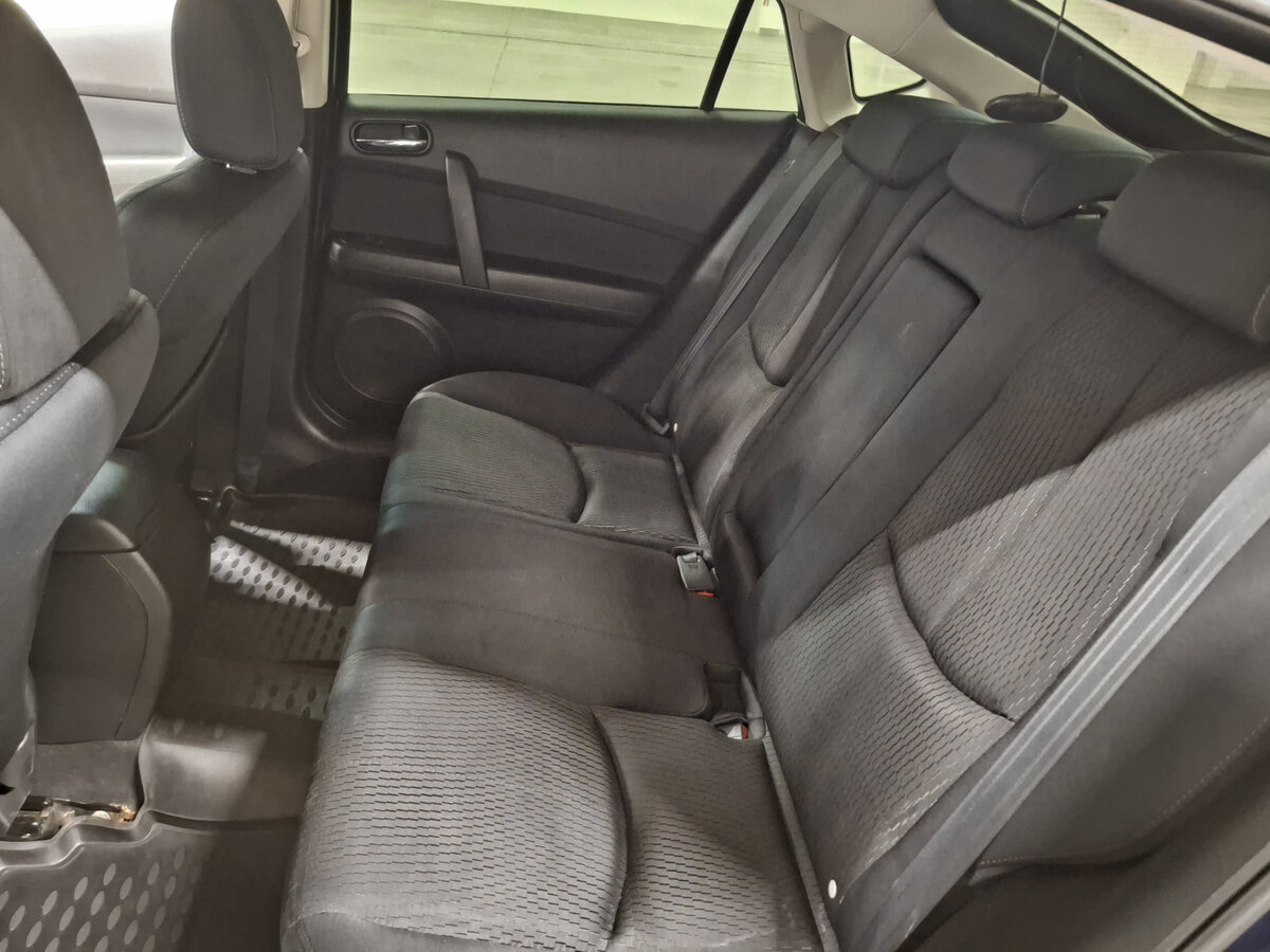 Mazda 6 II (GH) Рестайлинг, 2011 Фото №11