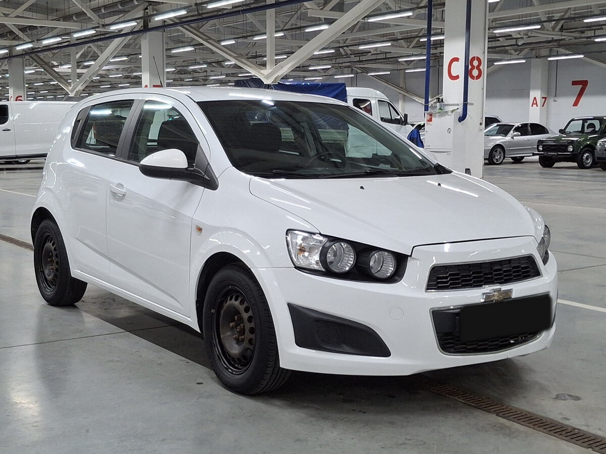 Chevrolet Aveo II, 2015 Фото №3