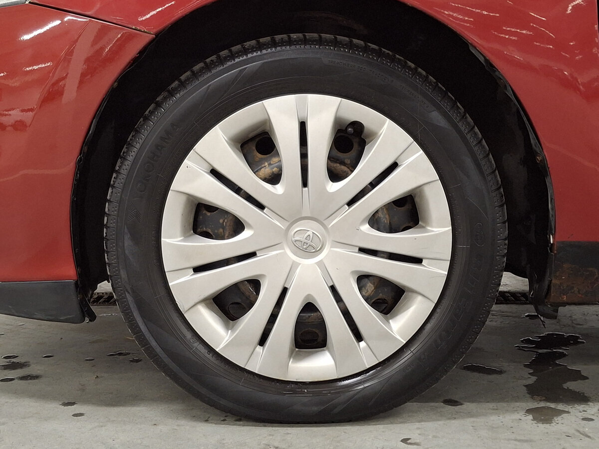 Toyota Auris I Рестайлинг, 2010 Фото №17