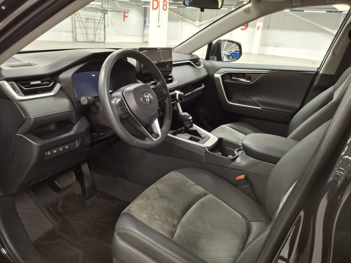 Toyota RAV4 V (XA50), 2024 Фото №16