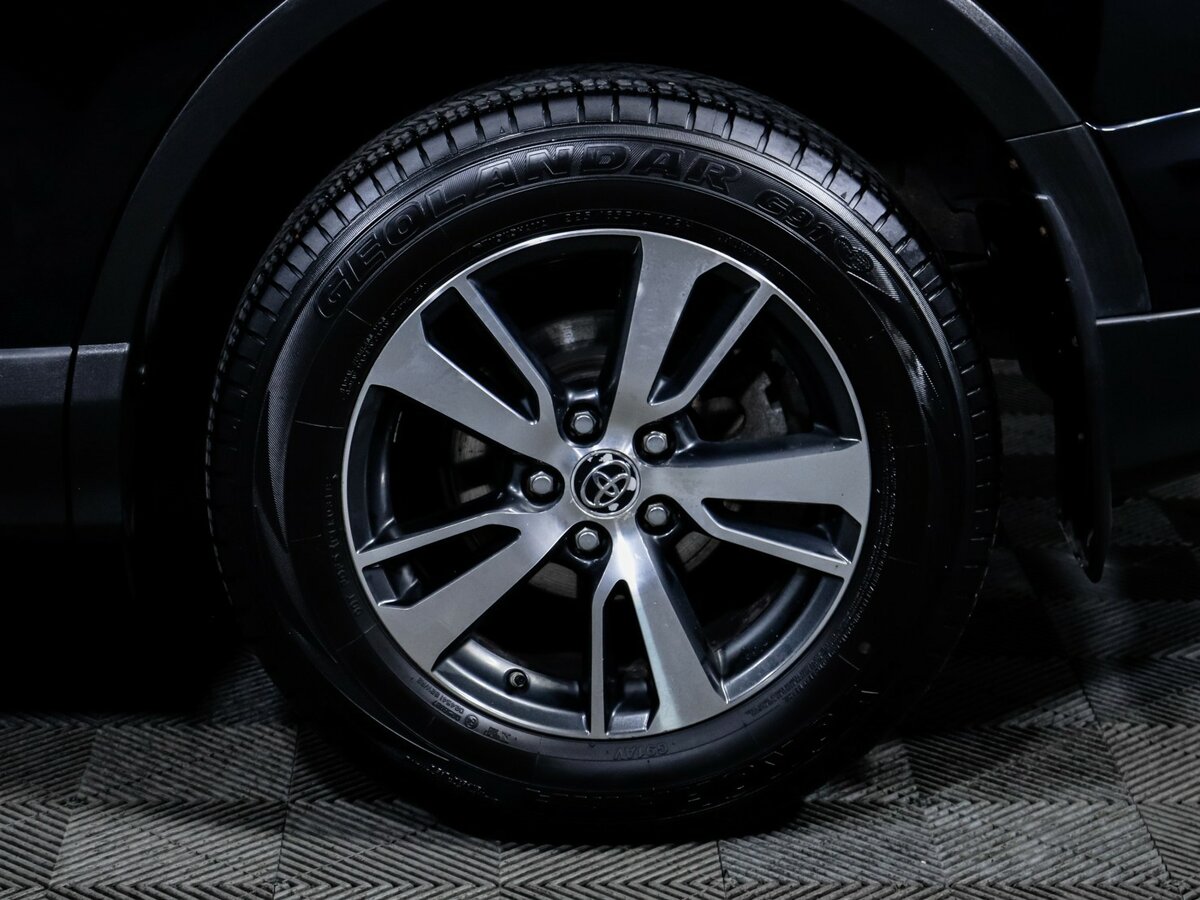 Toyota RAV4 IV (XA40) Рестайлинг, 2018 Фото №15