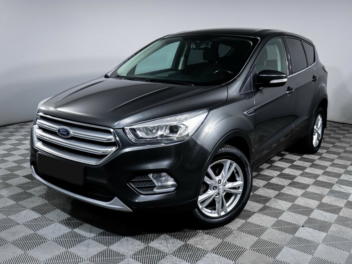 Ford Kuga II Рестайлинг, 2019 Фото №16