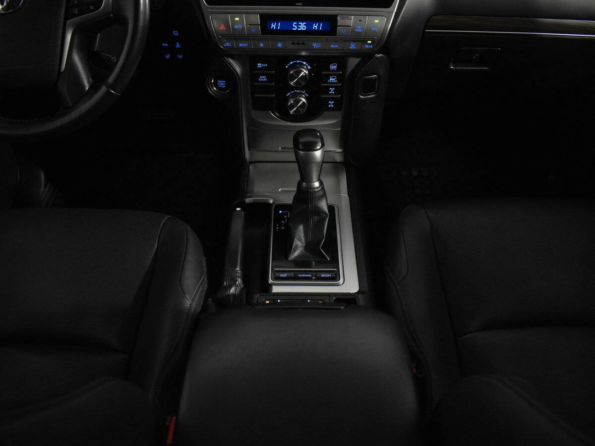 Toyota Land Cruiser Prado 150 Series Рестайлинг 2, 2018 Фото №18