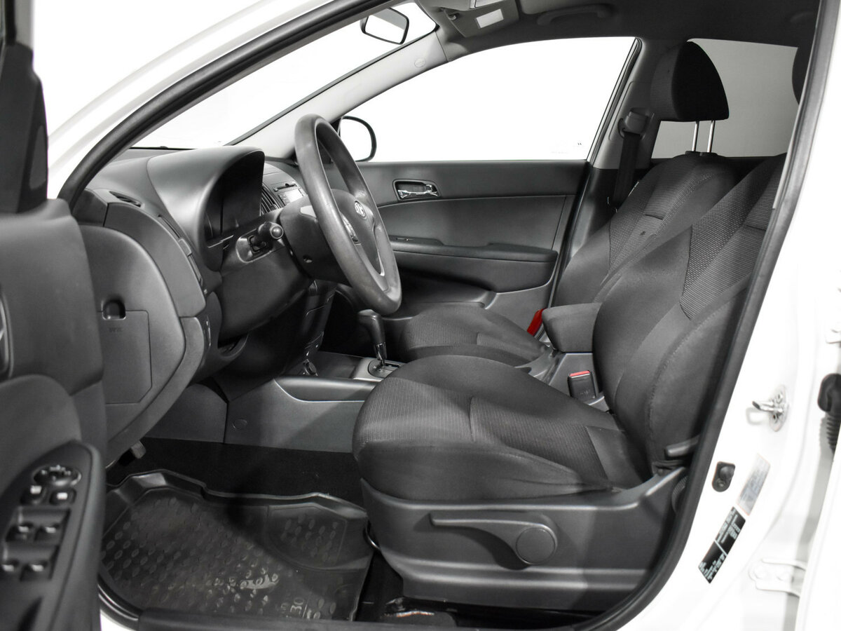 Hyundai i30 I Рестайлинг, 2011 - 135 000 км. | Фото №8