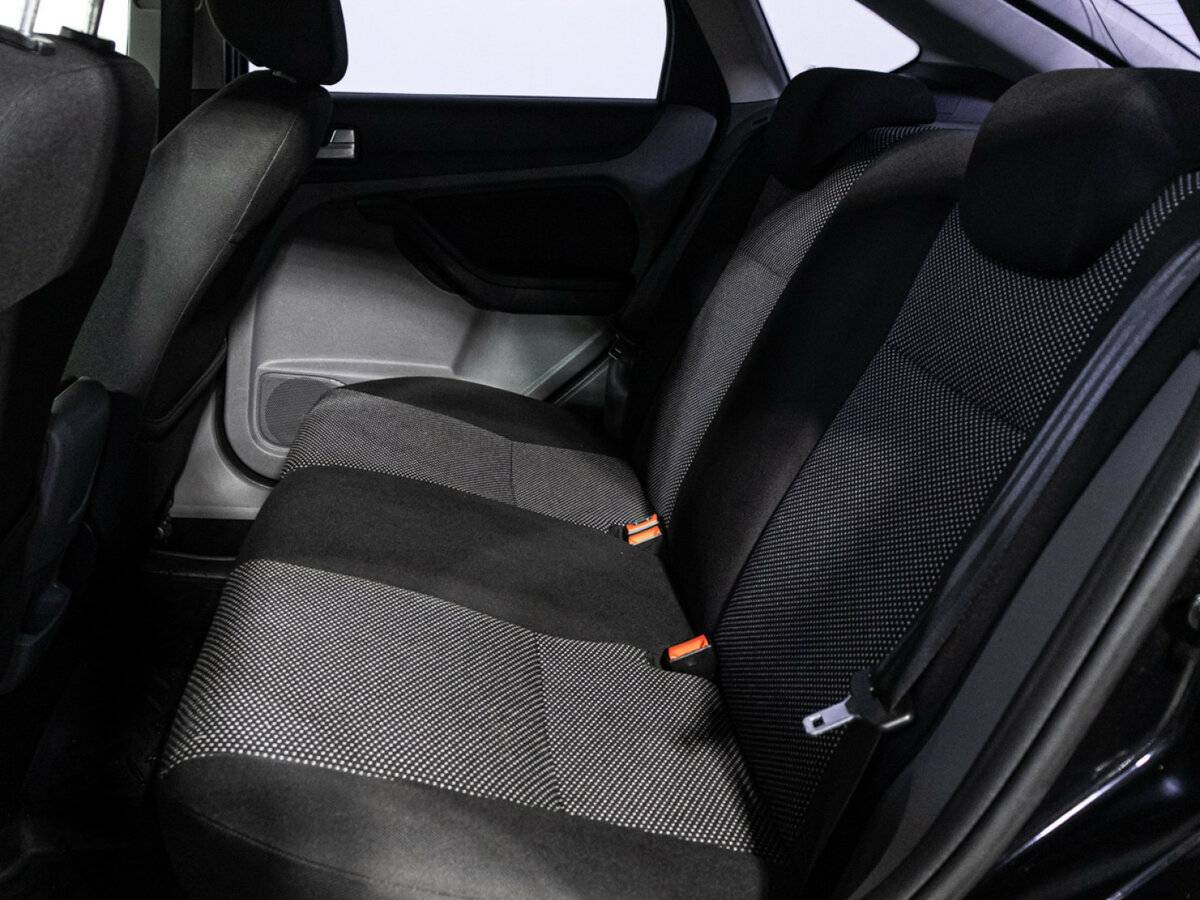 Ford Focus II Рестайлинг, 2011 Фото №10