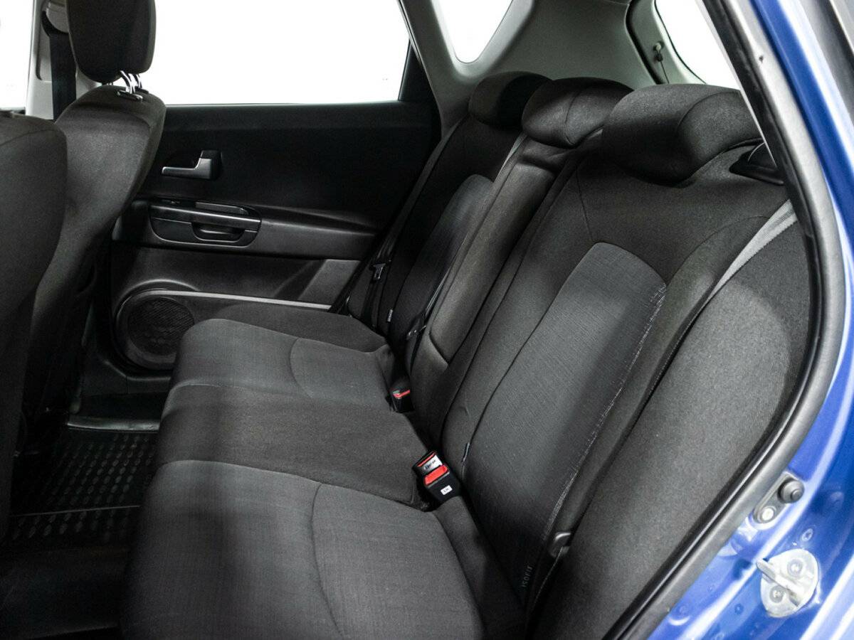 Kia Ceed I Рестайлинг, 2010 Фото №10