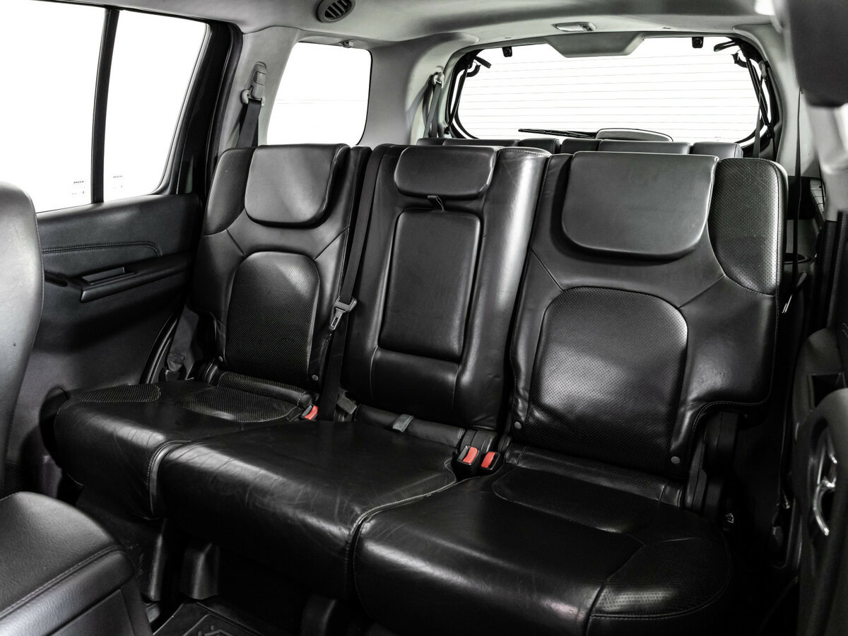 Nissan Pathfinder III Рестайлинг, 2010 Фото №16