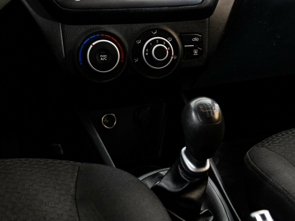 Kia Rio III, 2011 Фото №10