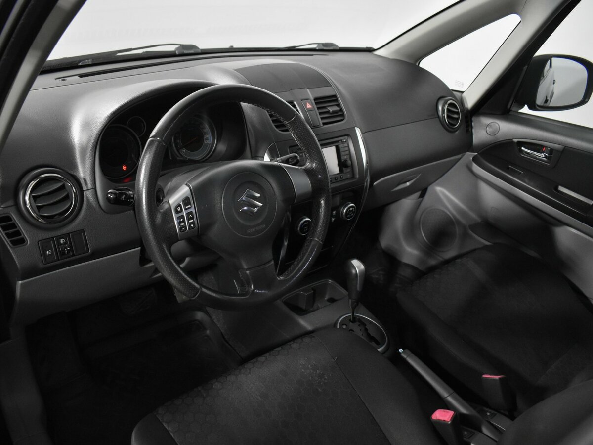 Suzuki SX4 I (Classic) Рестайлинг, 2011 - 168 106 км. | Фото №8