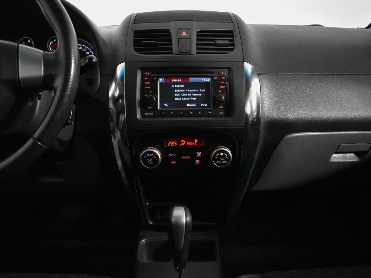 Suzuki SX4 I (Classic) Рестайлинг, 2011 Фото №16