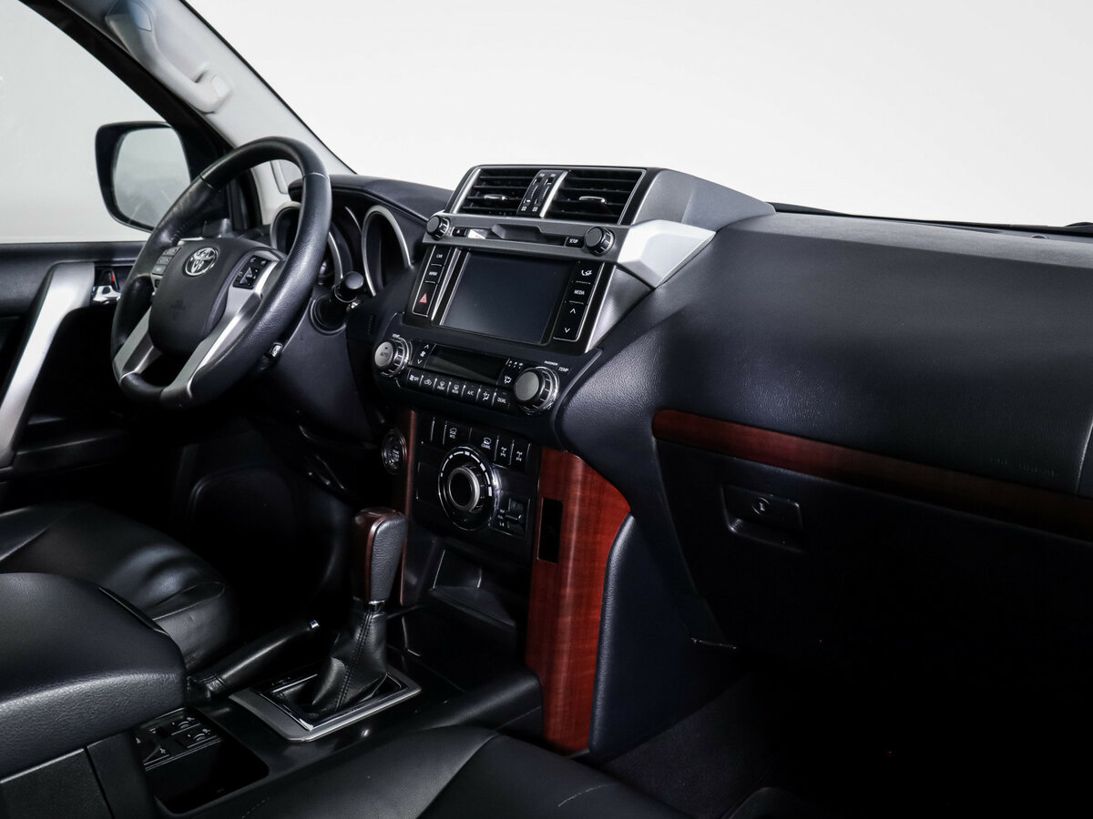 Toyota Land Cruiser Prado 6-speed 150 Series Рестайлинг 1, 2015 - 73 000 км. | Фото №6