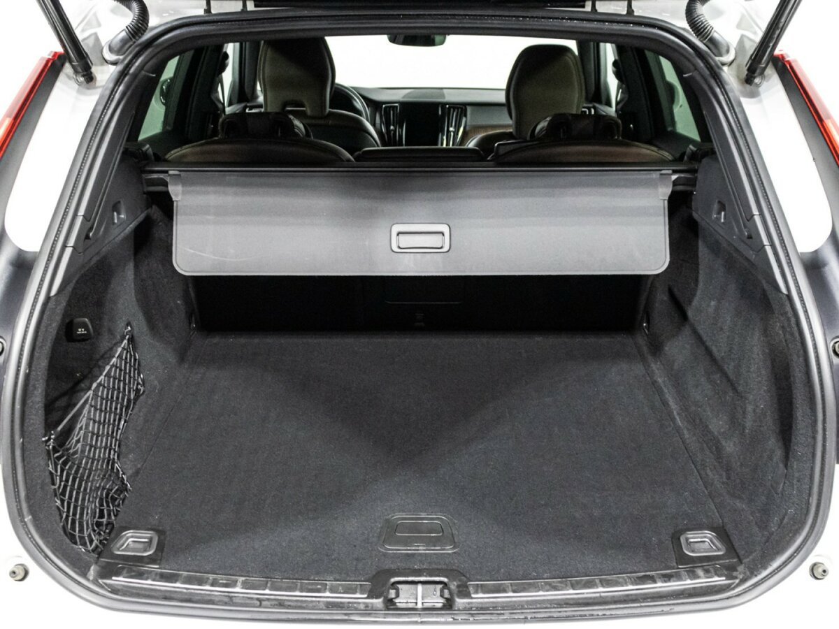 Volvo XC60 II, 2020 Фото №12