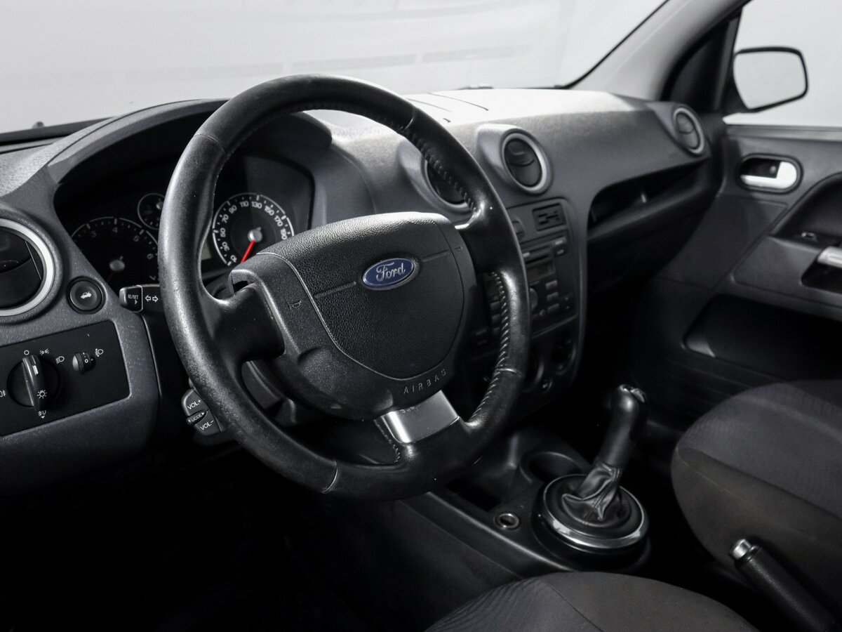 Ford Fusion I Рестайлинг, 2007 Фото №10