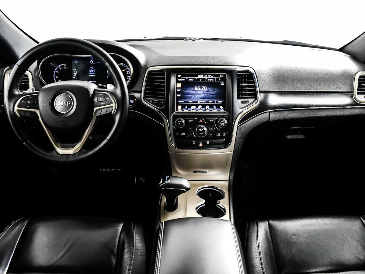 Jeep Grand Cherokee IV (WK2) Рестайлинг, 2014 Фото №9