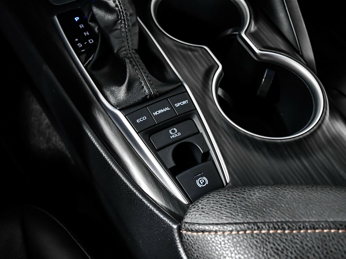 Toyota Camry VIII (XV70) Рестайлинг, 2023 Фото №16