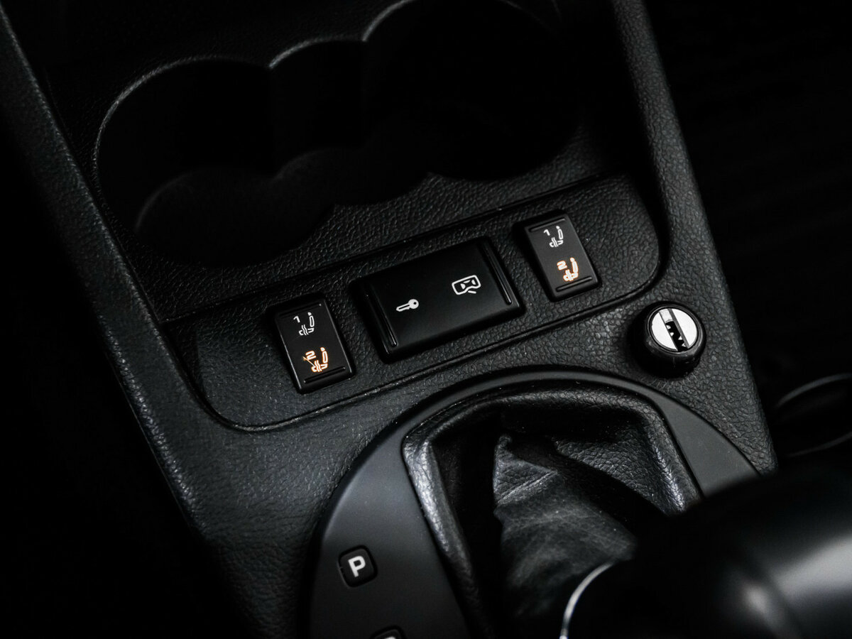 Skoda Fabia II Рестайлинг, 2011 Фото №14