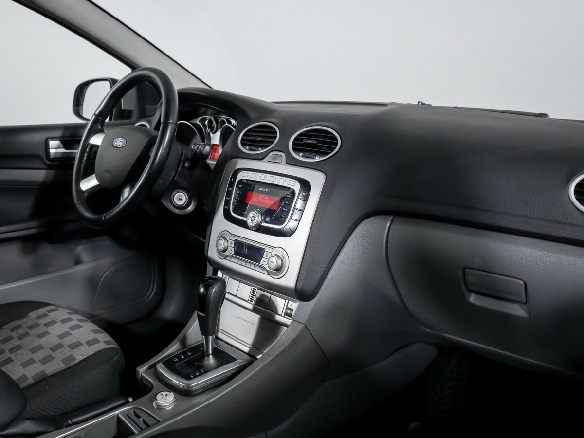 Ford Focus II Рестайлинг, 2009 - 111 178 км. | Фото №7