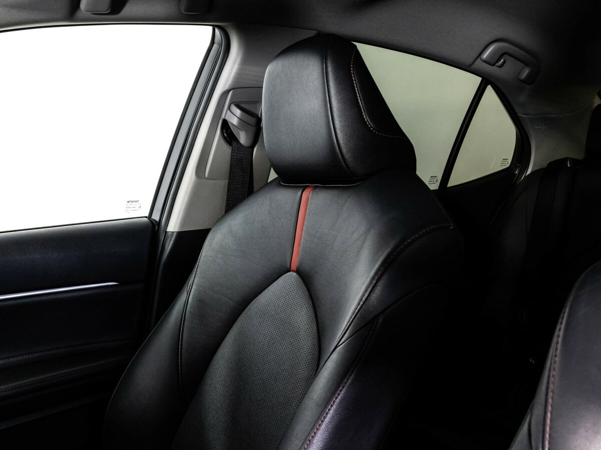 Toyota Camry VIII (XV70) Рестайлинг, 2021 Фото №21