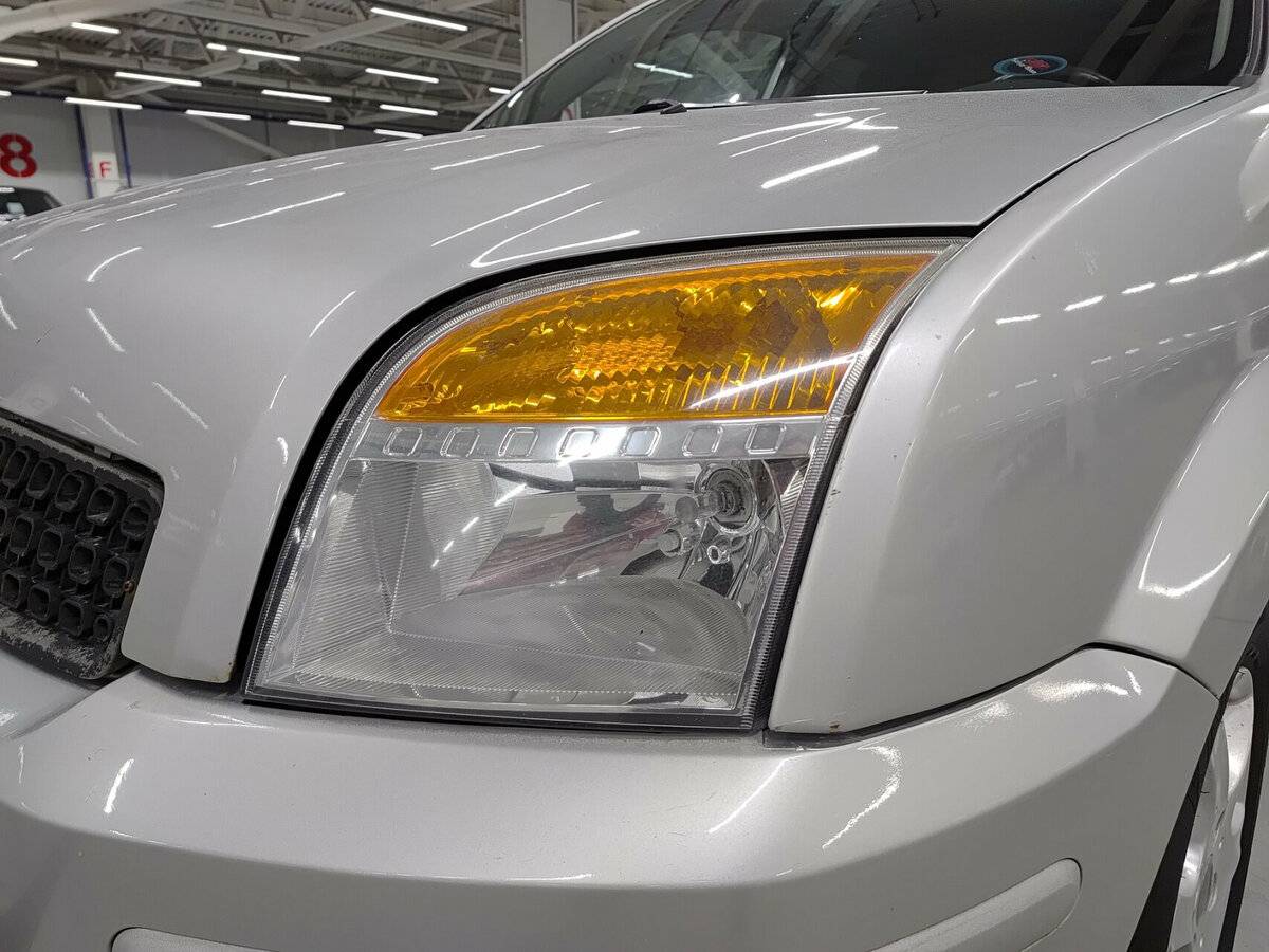 Ford Fusion I Рестайлинг, 2008 Фото №13