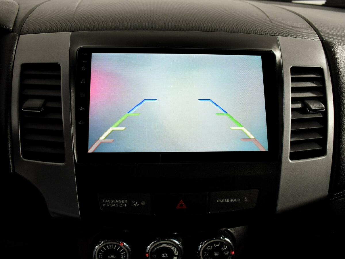 Mitsubishi Outlander II Рестайлинг, 2010 Фото №13