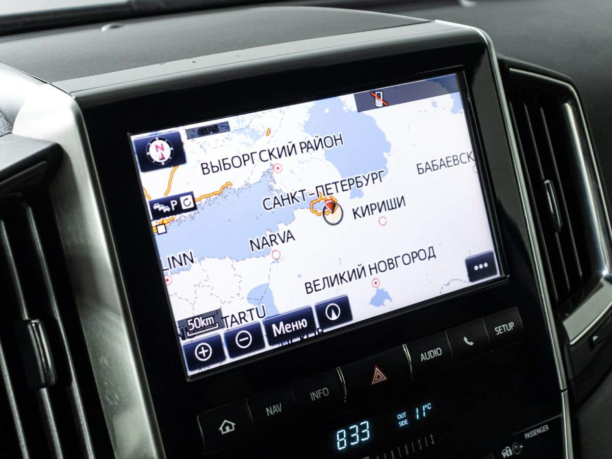 Toyota Land Cruiser 200 Series Рестайлинг 2, 2017 Фото №16