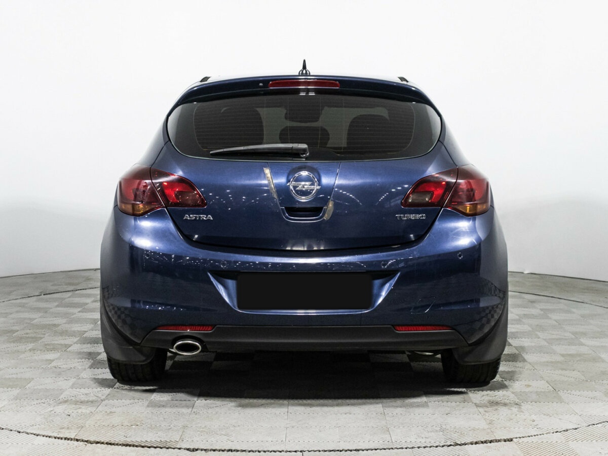 Opel Astra J, 2010 - 252 372 км. | Фото №6