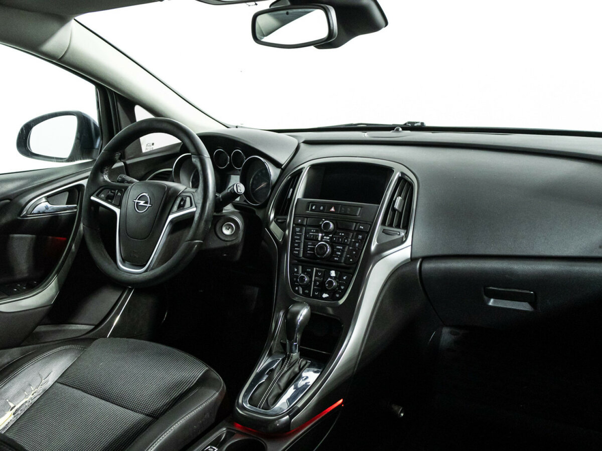 Opel Astra J, 2010 Фото №9