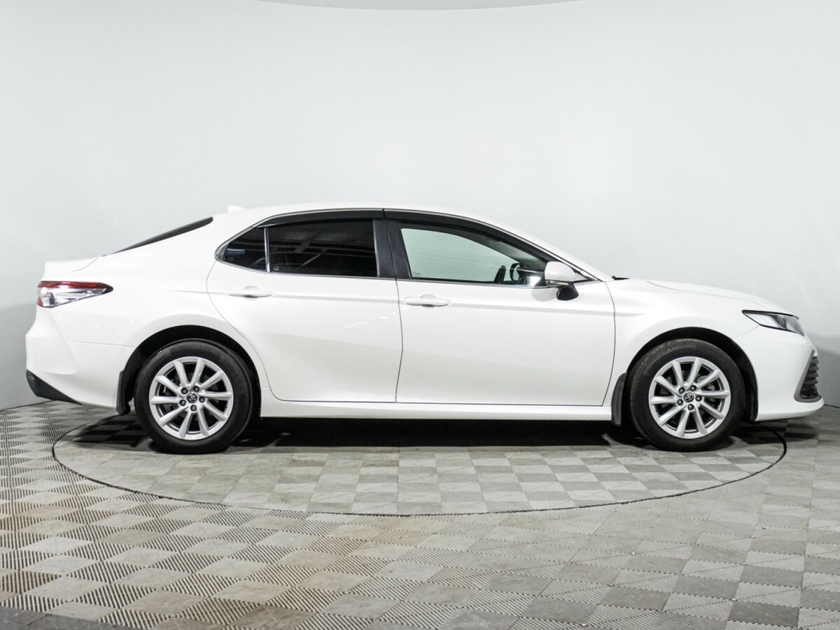 Toyota Camry VIII (XV70) Рестайлинг, 2022 - 81 100 км. | Фото №4