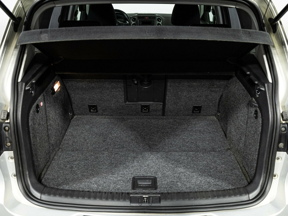 Volkswagen Tiguan I, 2011 Фото №17