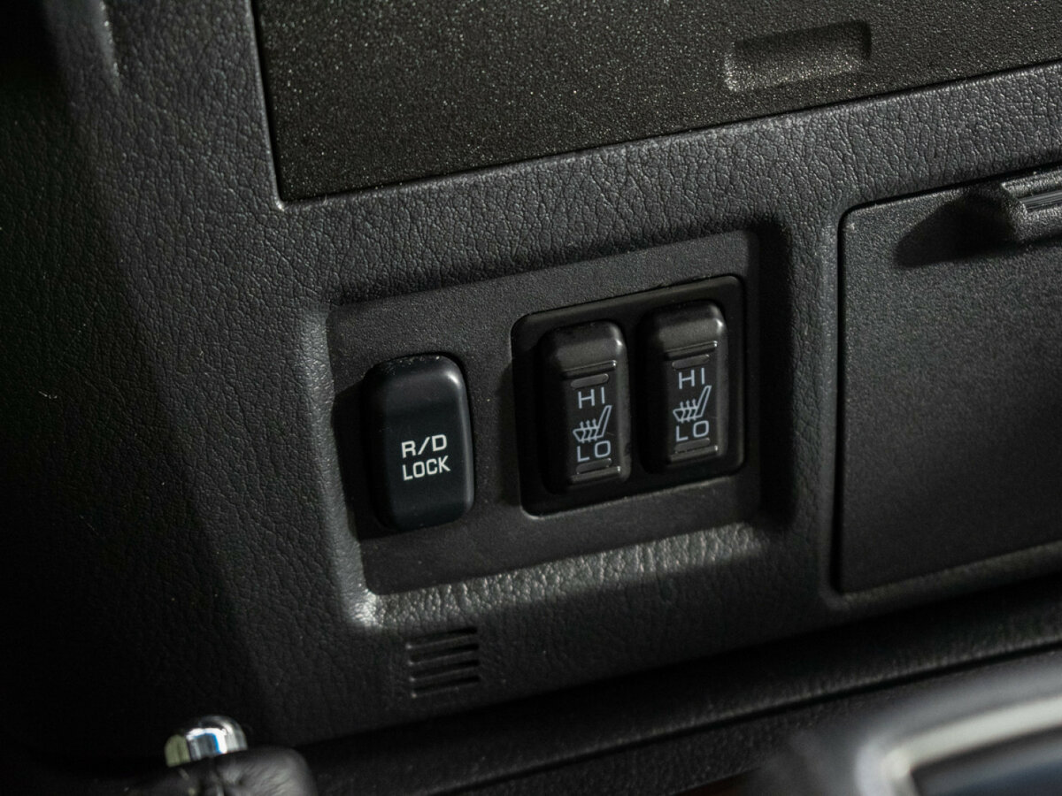 Mitsubishi Pajero IV Рестайлинг 2, 2020 Фото №15