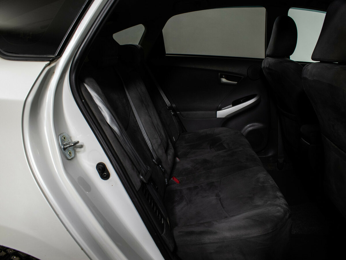 Toyota Prius III (XW30), 2009 Фото №9