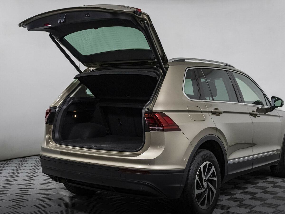 Volkswagen Tiguan II, 2018 Фото №14