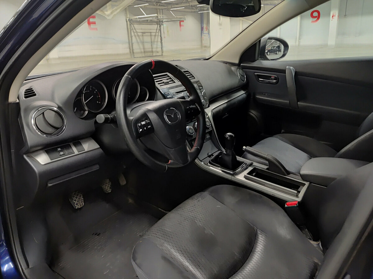 Mazda 6 II (GH) Рестайлинг, 2010 Фото №16