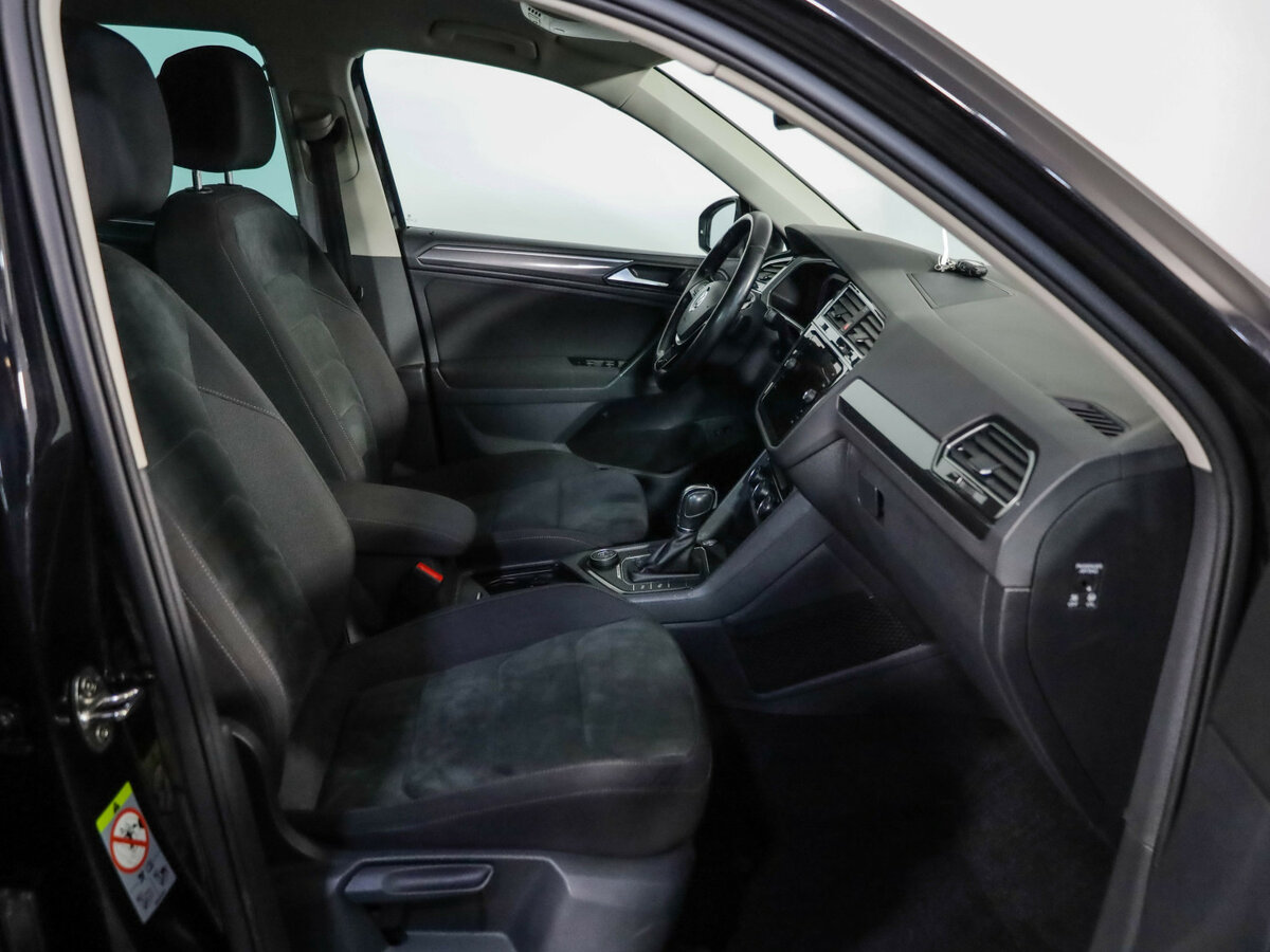 Volkswagen Tiguan II, 2019 Фото №26