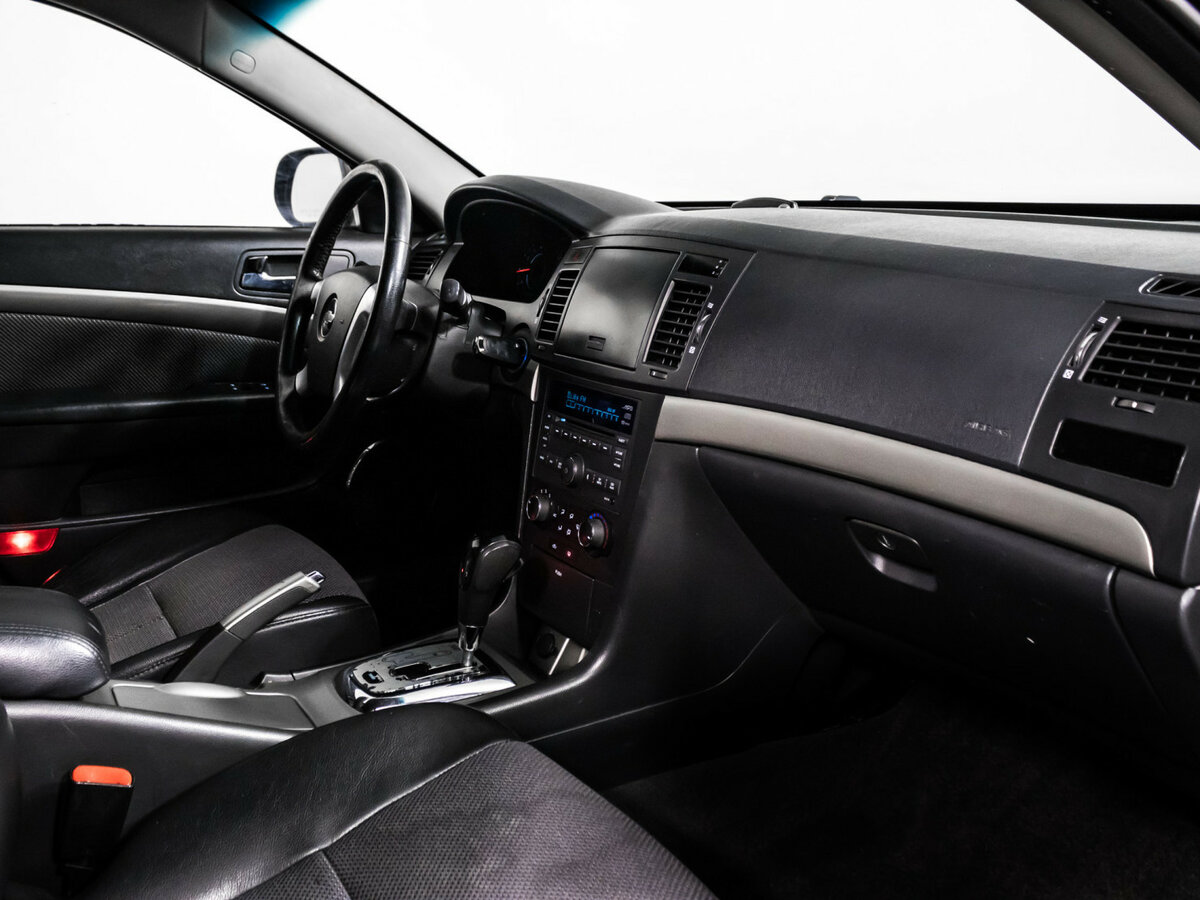 Chevrolet Epica V250 Рестайлинг, 2011 Фото №9