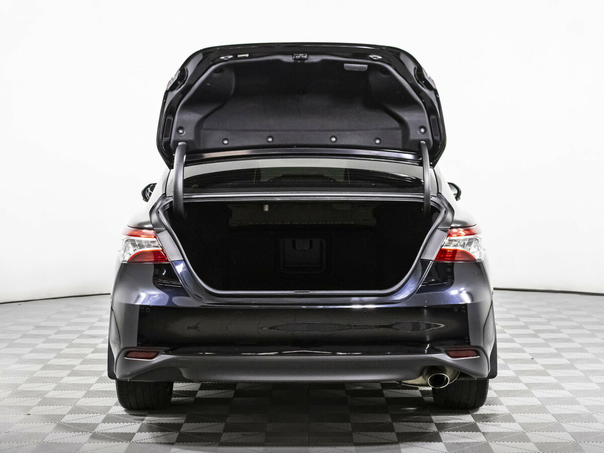 Toyota Camry VIII (XV70) Рестайлинг, 2021 Фото №17